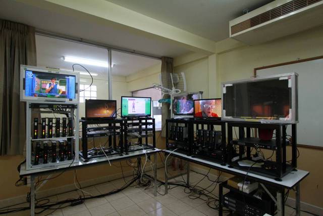 รับติดตั้งจานดาวเทียม จานมูฟดูฟรีทั่วโลก เสาดิจิทัลทีวี digital TV MATV ระบบทีวีรวมอาคาร โรมแรม รีสอร์ท อพาร์ทเม้นท์ ออกแบบระบบ
